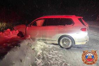 Под Тверью автоледи устроила ДТП на встречной полосе Под Тверью автоледи устроила ДТП на встречной полосе