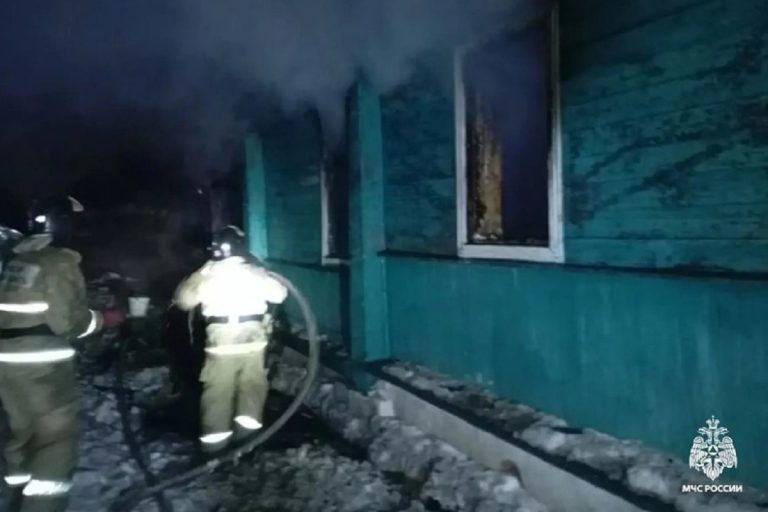 Труп человека нашли на месте пожара в Тверской области