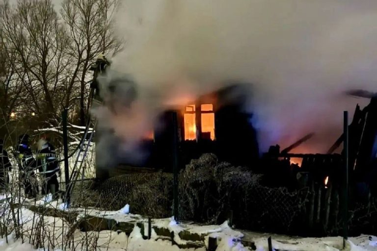 Пожар с пострадавшим произошел под Тверью