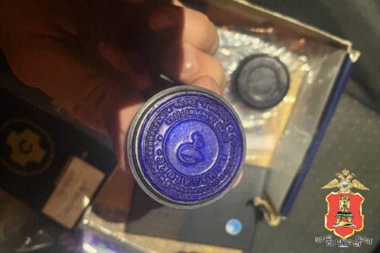 В Твери торговали поддельными медицинскими справками и больничными