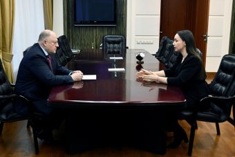 Сергей Голубев провел рабочую встречу с депутатом Госдумы Юлией Сарановой