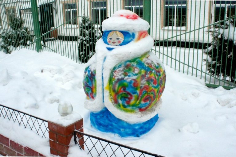 Конкурс снежных фигур стартовал в исправительных колониях Тверской области