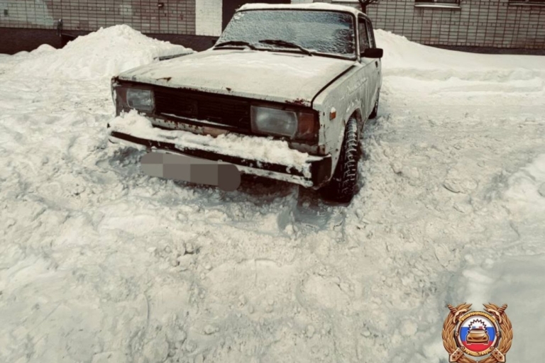 В Твери подросток без прав был задержан за рулем ВАЗа