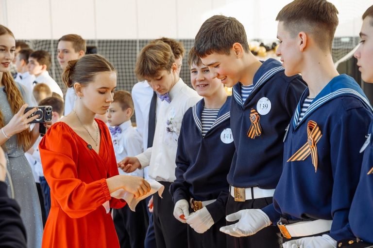 В Тверской области состоялся бал «Встреча друзей»