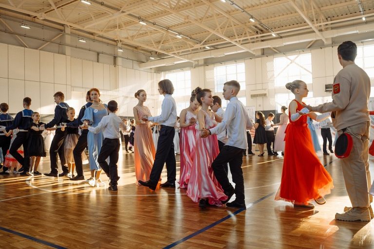 В Тверской области состоялся бал «Встреча друзей»