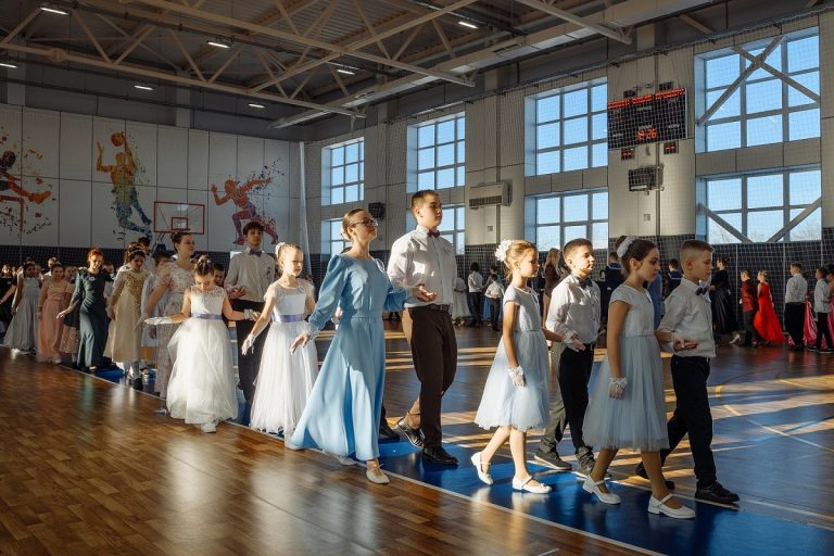 В Тверской области состоялся бал «Встреча друзей»