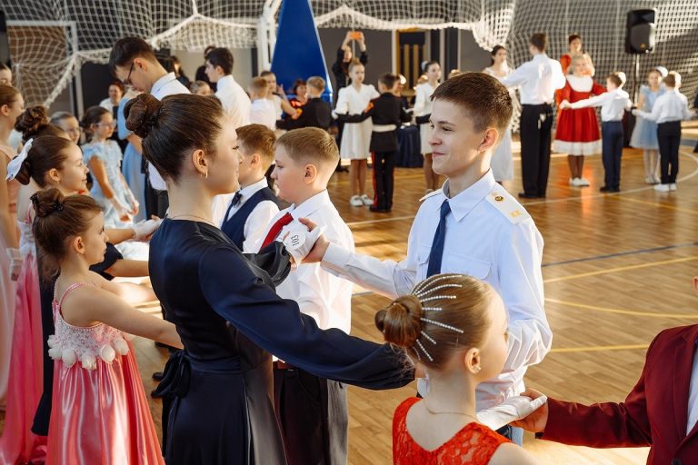 В Тверской области состоялся бал «Встреча друзей»