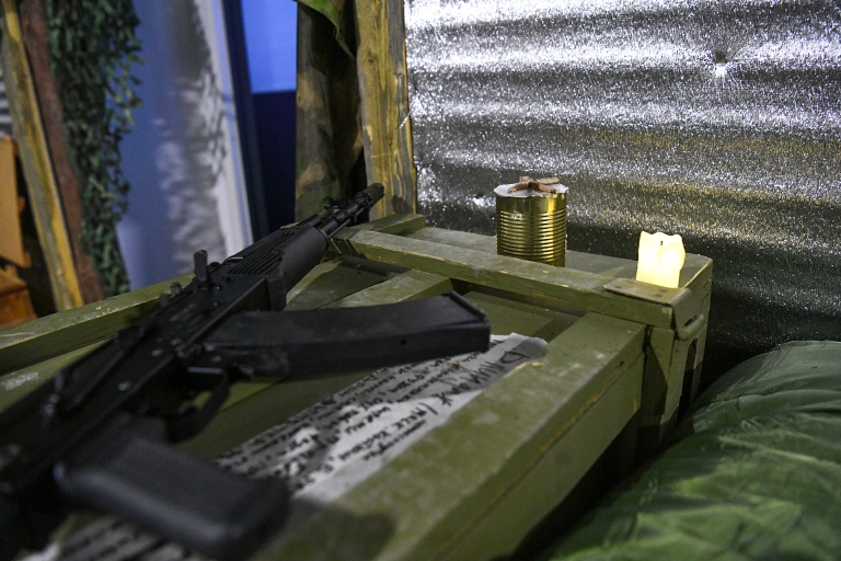 В Твери открылась мультимедийная выставка, посвященная подвигам героев СВО