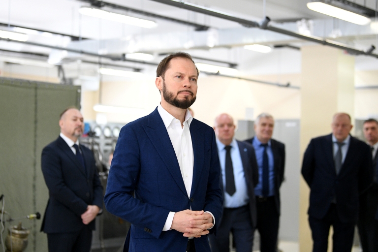 Виталий Королев провел встречу с коллективом Старицкого механического завода