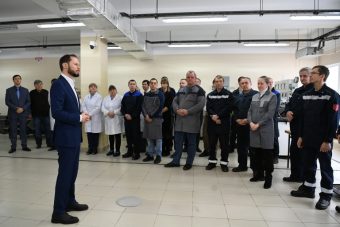 Виталий Королев провел встречу с коллективом Старицкого механического завода Виталий Королев провел встречу с коллективом Старицкого механического завода