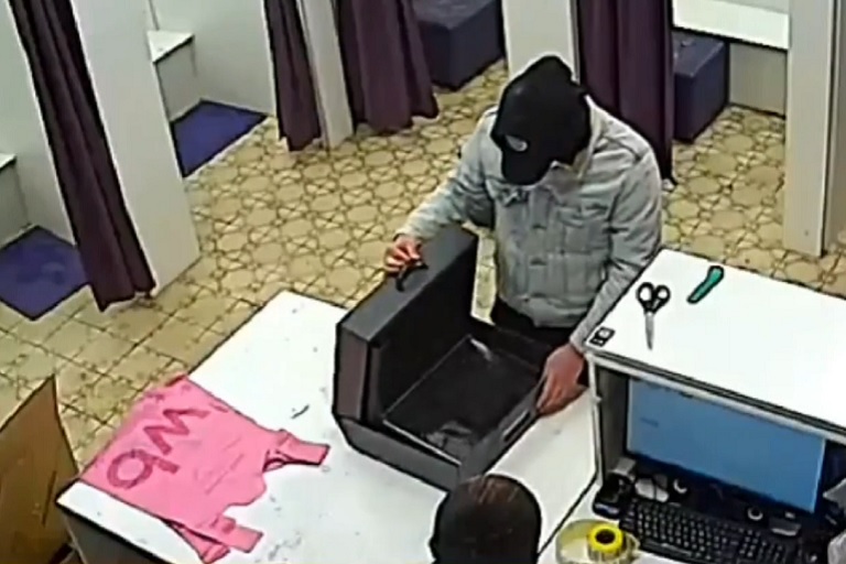 В Тверской области подросток украл ноутбук за 367 тысяч рублей