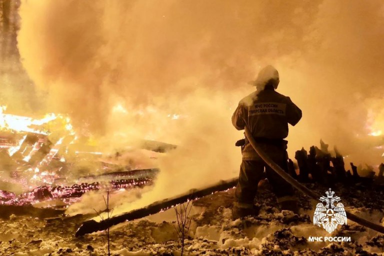 Мужчина погиб при пожаре в Тверской области