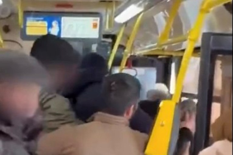 Полиция разбирается в обстоятельствах массовой драки в тверском автобусе