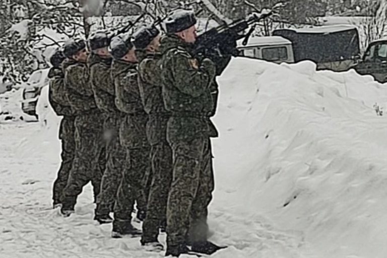 В Тверской области простились с младшим сержантом, погибшим на СВО