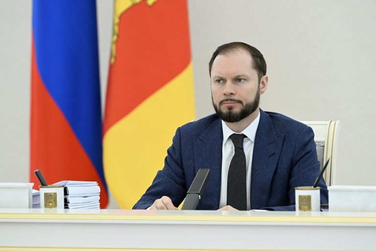 Виталий Королев определил приоритеты развития МФЦ в Тверской области