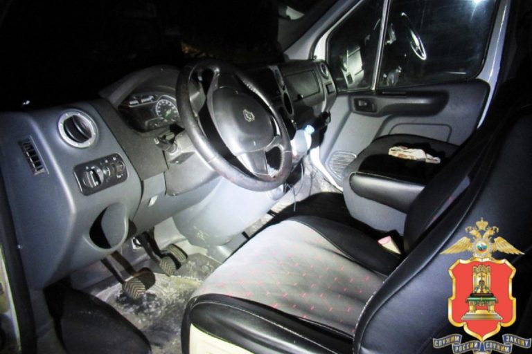 Нетрезвый житель Тверской области угнал автомобиль коллеги