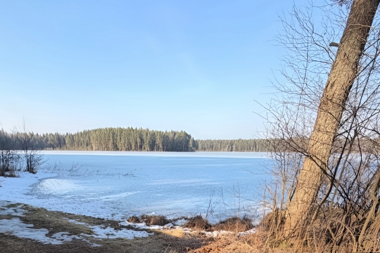 Тело мужчины обнаружено в озере в Тверской области