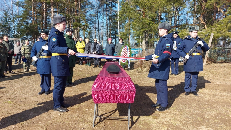 Жизнь стрелка из Тверской области трагически оборвалась в зоне СВО