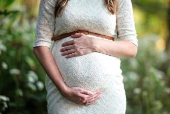 В Госдуме потребовали прекратить давить на женщин отказом от абортов 