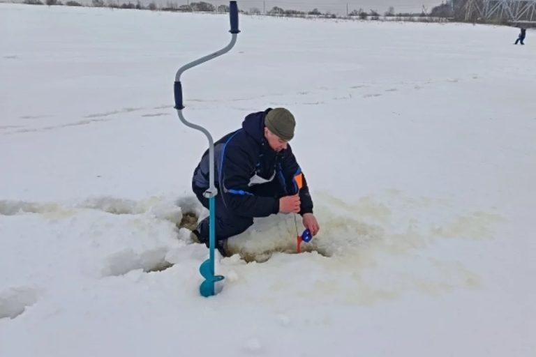 Сотрудники колонии в Бежецке устроили рыбацкий турнир