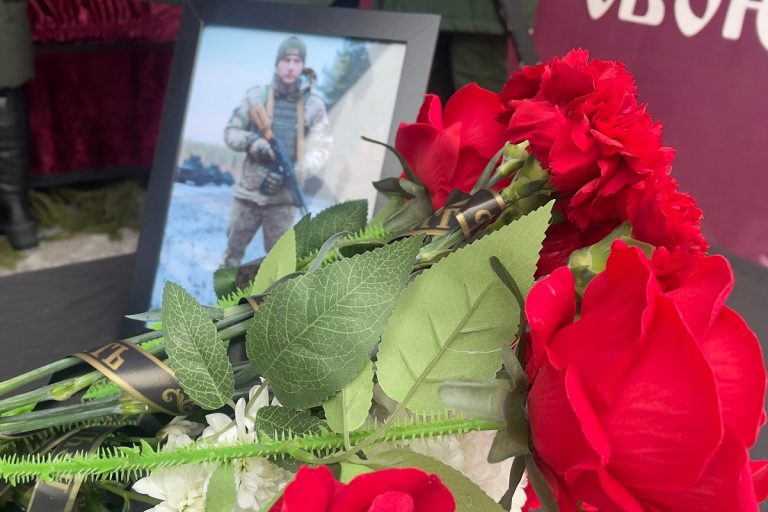В Тверской области простились с погибшим на СВО ефрейтором