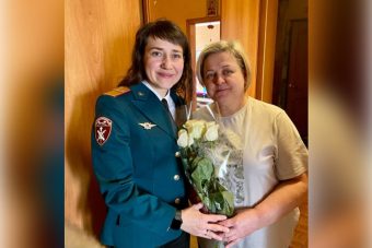 В Тверской области росгвардейцы поздравили матерей погибших сослуживцев