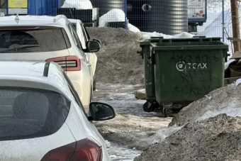 Из Твери не могут вывезти мусор