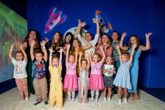 Парк Interactive Kids приглашает в летний клуб дневного пребывания