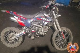 Двое подростков на питбайке пострадали в ДТП в Тверской области