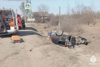 Фура и две легковушки столкнулись на М-10 в Тверской области
