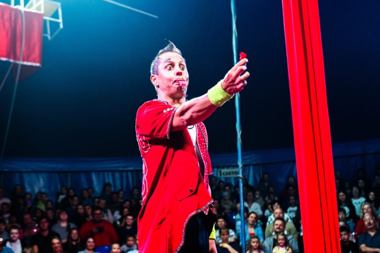 В Твери зрителей поражает «Форсаж» Цирка братьев Мансуровых