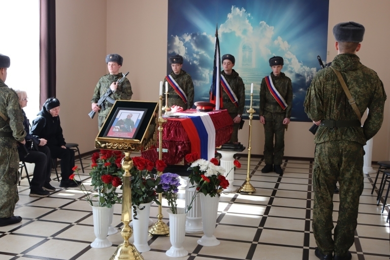В Тверской области простились с бойцом, погибшим на СВО
