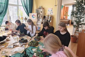 В Удомле дети осваивают ремесла и технологии одновременно В Удомле дети осваивают ремесла и технологии одновременно