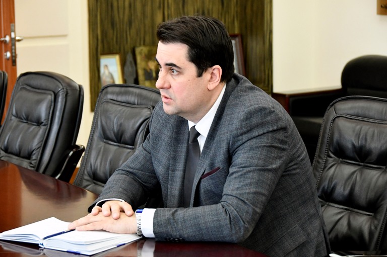 Председатель Заксобрания Тверской области провел встречу с бизнес-омбудсменом