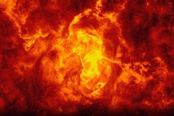 На Земле ожидается самая мощная в этом году магнитная буря На Земле ожидается самая мощная в этом году магнитная буря