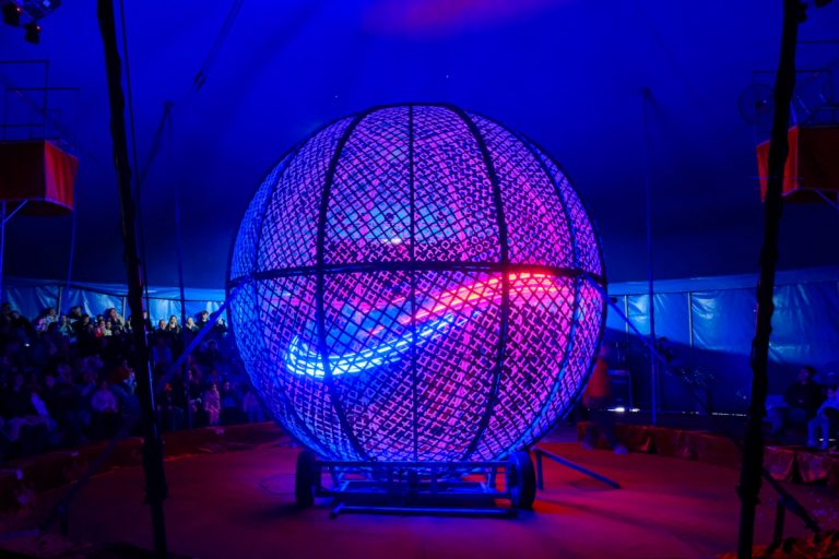 В Твери зрителей поражает «Форсаж» Цирка братьев Мансуровых