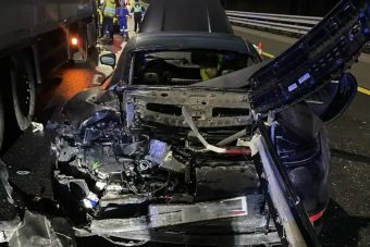 В Тверской области такси сбило ребенка на самокате