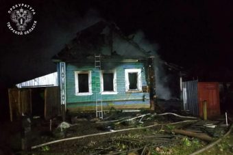 В Тверской области 3-летний мальчик выпал из окна