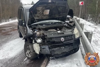 Два человека пострадали при столкновении двух авто в Тверской области Два человека пострадали при столкновении двух авто в Тверской области