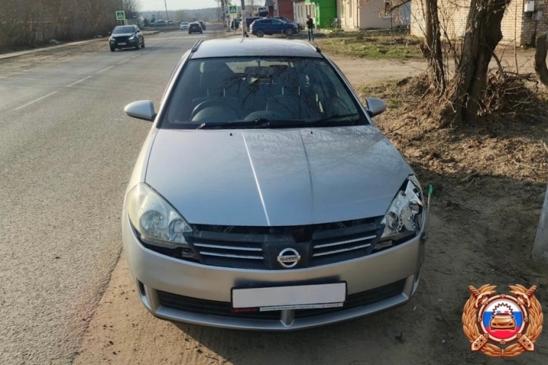 Две легковушки столкнулись во время поворота и обгона в Тверской области