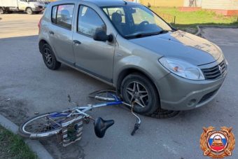 В Тверской области велосипедист попал под колеса машины