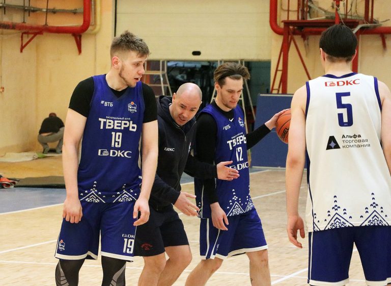 «Мотивация у всех запредельная»: Руслан Старков рассказал, как «тигры» смогут победить в «Финале четырех»