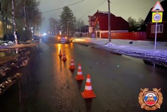 В Тверской области женщина попала под колеса автомобиля