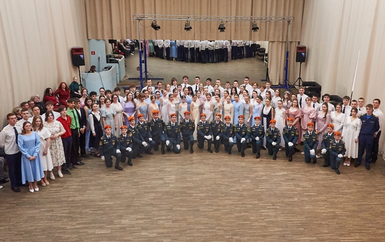 Ежегодный кадетский бал прошел в Твери
