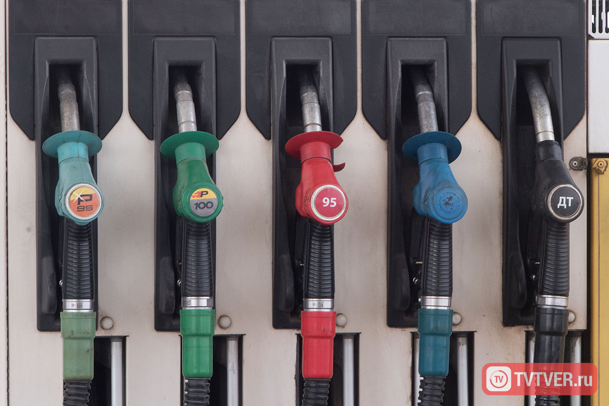 Бензин в Тверской области хотят продавать по паспорту