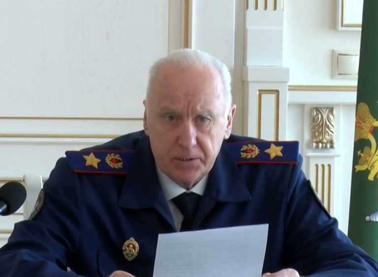 Глава СКР поручил проверить "Вредные советы" на предмет сомнительных установок