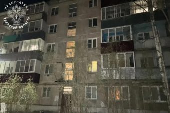 В Тверской области 3-летний мальчик выпал из окна В Тверской области 3-летний мальчик выпал из окна