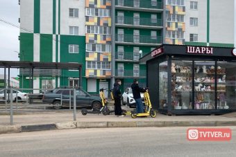 СК требует запретить езду на электросамокатах до 16 лет
