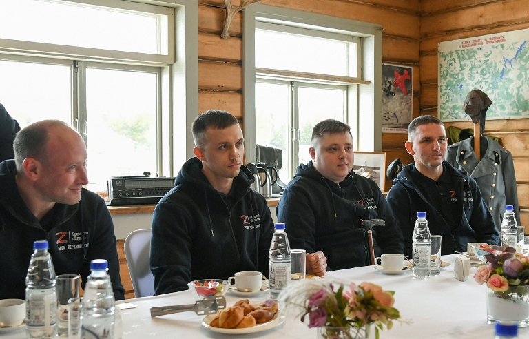 Игорь Щёголев и Виталий Королев встретились с участниками программы «Герои Верхневолжья»