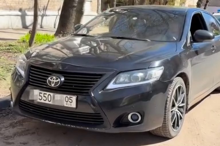 Госавтоинспекция ловит в Тверской области автомобили без триколора